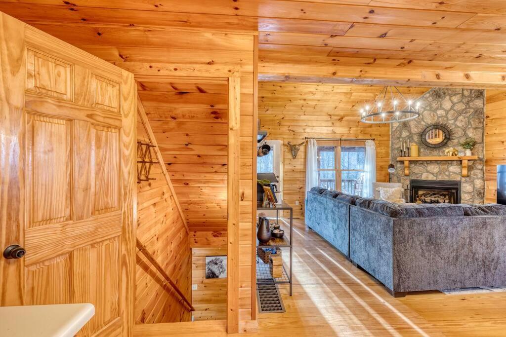 Mtn Cabin Sleeps 10 - 5 Mins To Fishing & Camping Эллиджей Экстерьер фото
