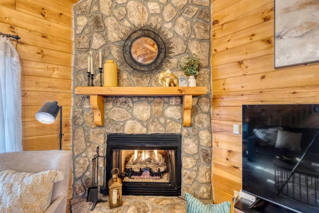 Mtn Cabin Sleeps 10 - 5 Mins To Fishing & Camping Эллиджей Экстерьер фото