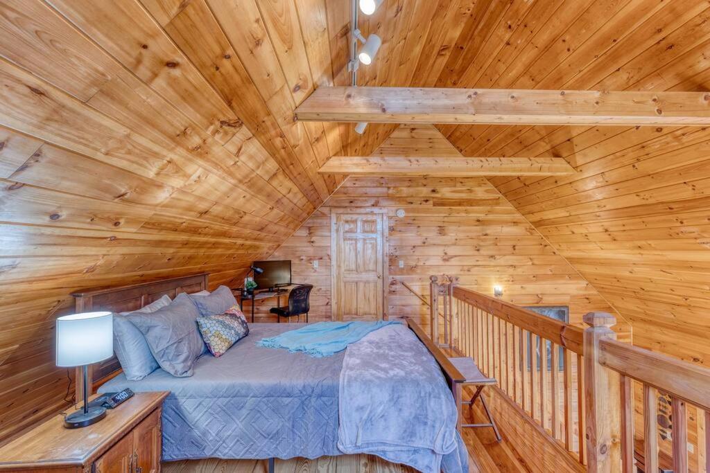 Mtn Cabin Sleeps 10 - 5 Mins To Fishing & Camping Эллиджей Экстерьер фото