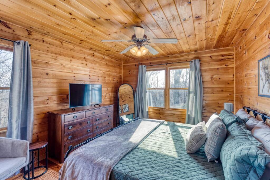 Mtn Cabin Sleeps 10 - 5 Mins To Fishing & Camping Эллиджей Экстерьер фото